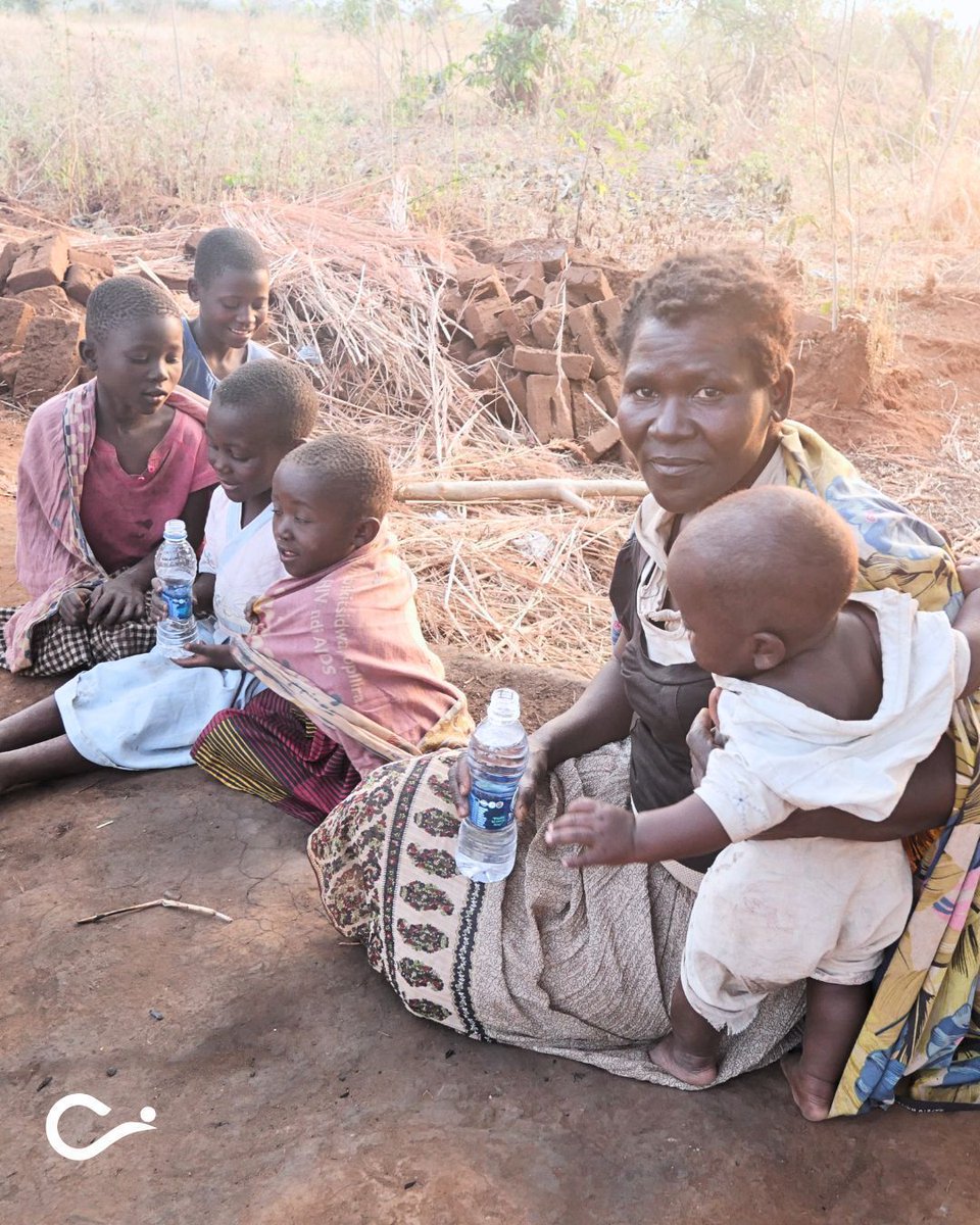 Cross International tweet media