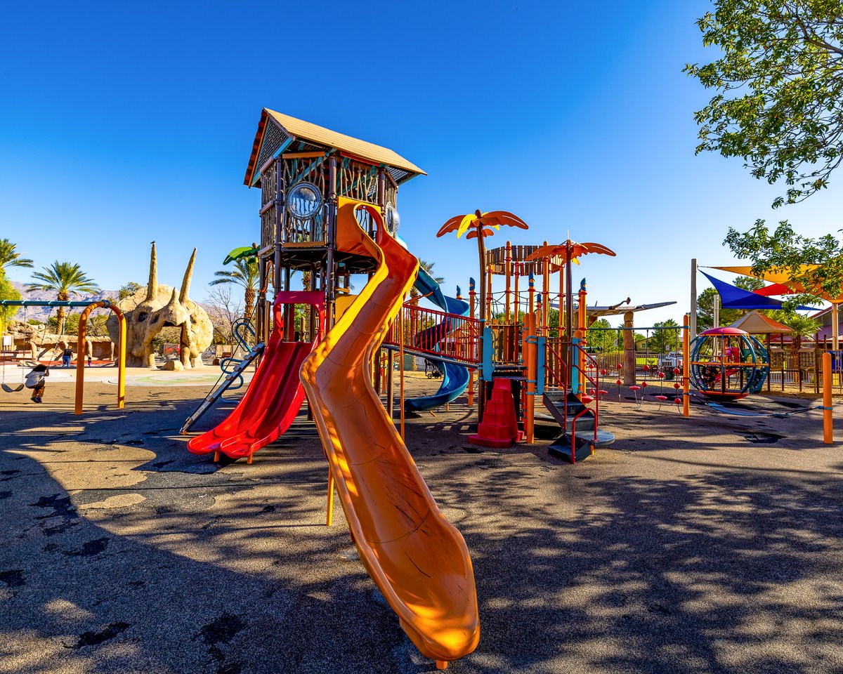 ⚠️Attention Residents!⚠️The Aliante Nature Discovery Park playground will be closed from April 6-25 for resurfacing. All other park facilities will remain open. We apologize for the inconvenience.