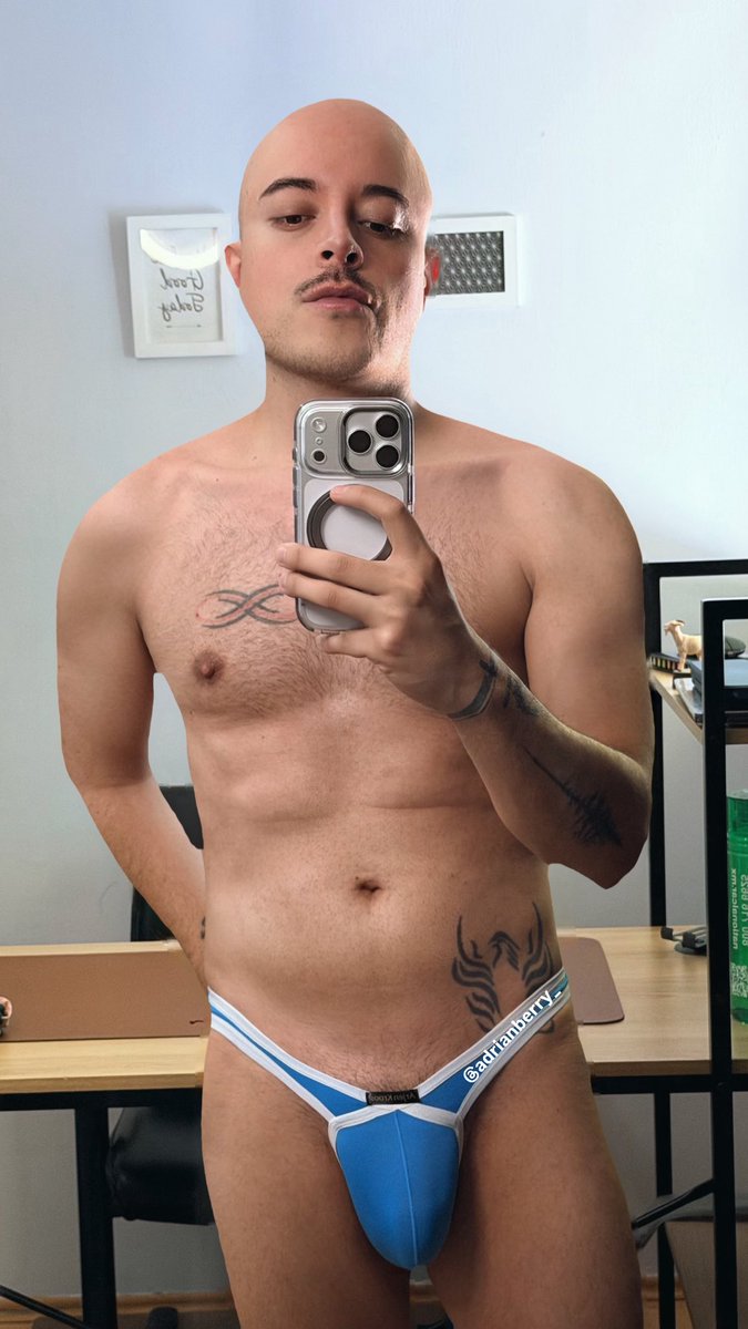 ᴀᴅʀɪᴀɴ ʙᴇʀʀʏ tweet media