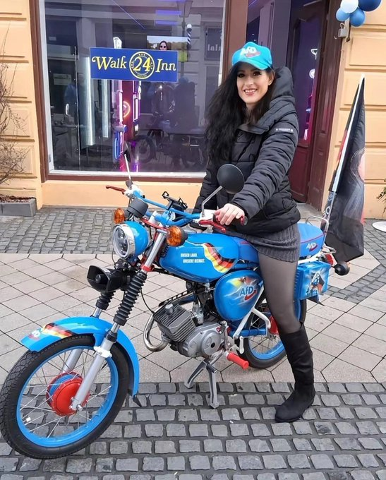 AfD-Georg , Team Bhakdi , ungeimpfter Orthodoxer tweet media