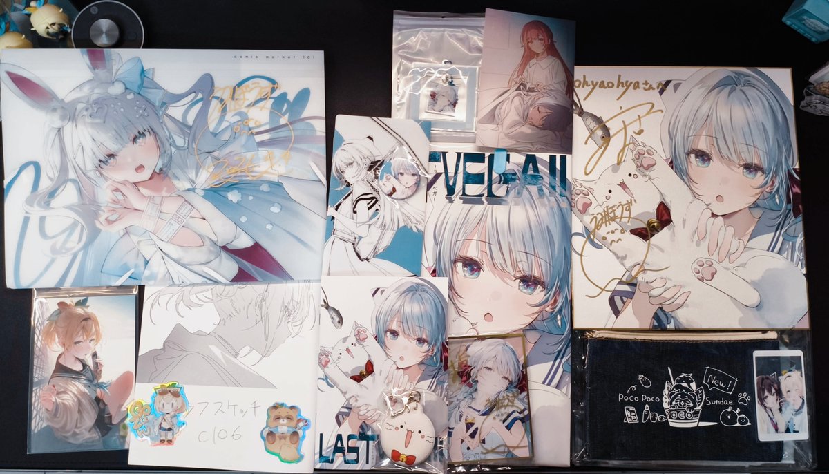 ohyaohyax's tweet photo. 今天很開心能見到二語十和うみぼうず先生,也順利參加到了簽名會!  

在簽名的時候太緊張了, 連麻煩您了跟謝謝這些基本的話還有原本想說的話都說不出來😭😭

很感謝最後うみぼうず先生願意在我帶來的umibouzu資料夾上簽名, 我會好好珍惜的 ！！！💚 https://t.co/tli6UFJgYQ