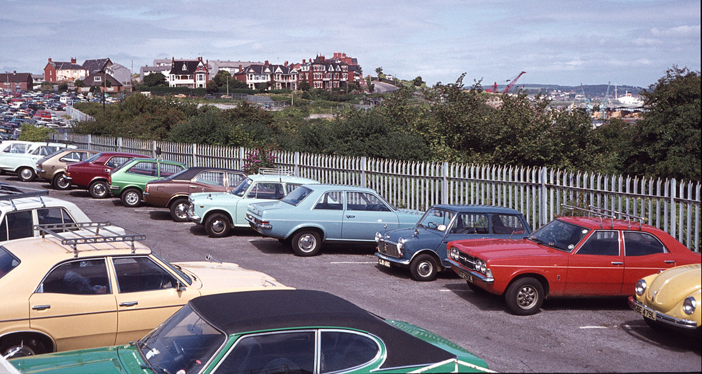 Yesterday's Britain, A Better Britain. tweet media