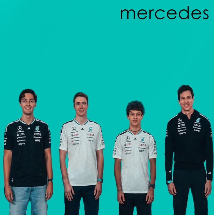 ria || OP8̶1 tweet media