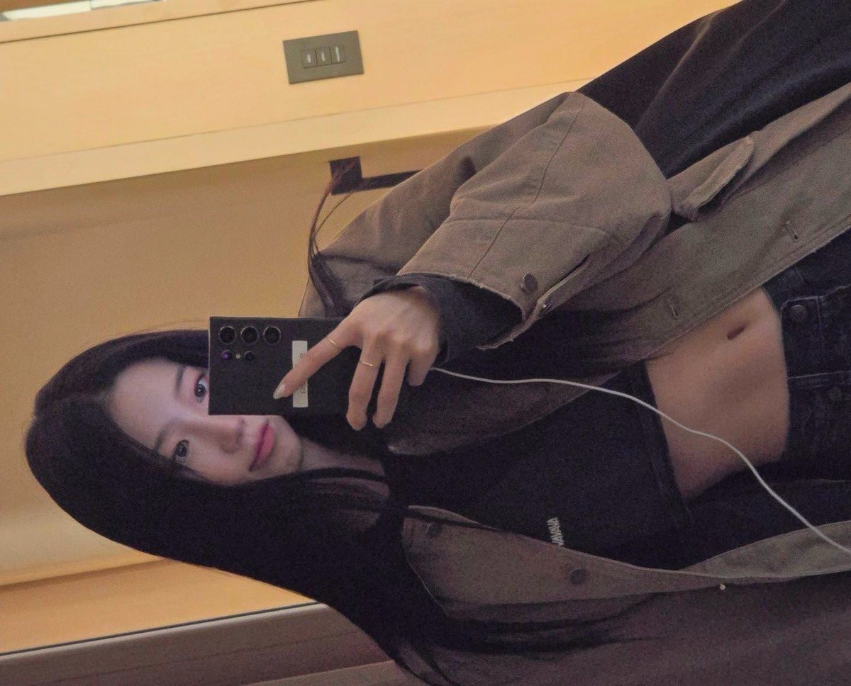 kazuha pics tweet media