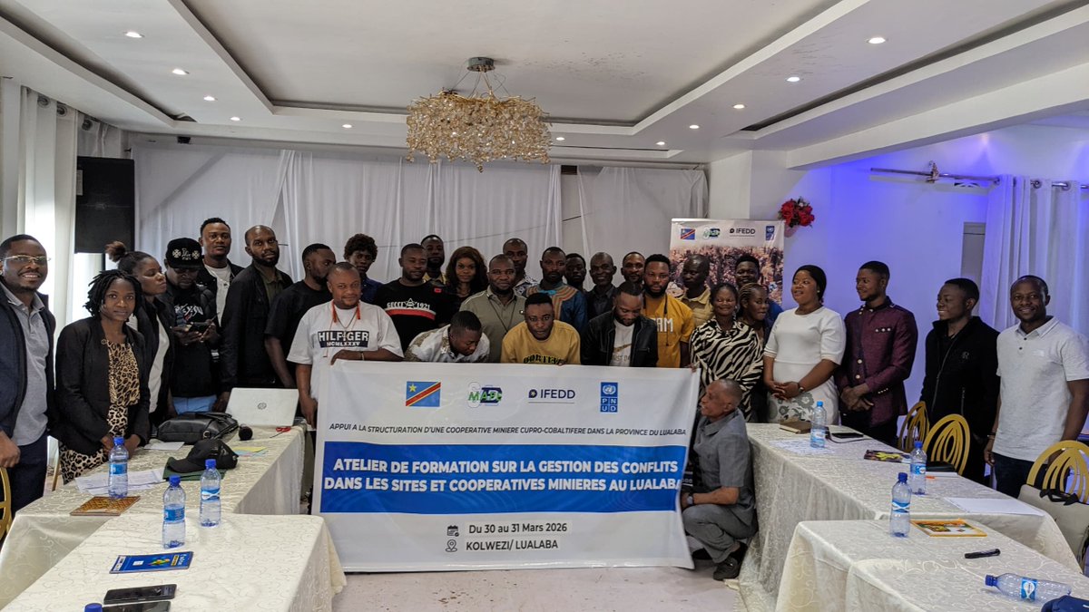 ifedd_rdc's tweet photo. #LUALABA : Des acteurs miniers formés par #IFEDD avec l’appui du #PNUD sur la gestion des conflits dans les sites et coopératives minières.
C’est dans le cadre de la mission d’appui à la structuration d’une coopérative minière cupro-cobaltifère.
↪️https://t.co/XCAD4cQpIi https://t.co/hUnSYvOEZ9