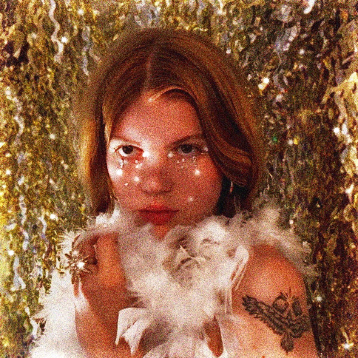 SavannahCMusic's tweet image. ✨⭐️🎥⭐️✨
Go pre-save my upcoming album ‘Greetings from a Southern Tinseltown’ ⭐️link in bio
Photos by me
#indieartists #visualartist #tinseltown #newindiealbum #oldhollywood