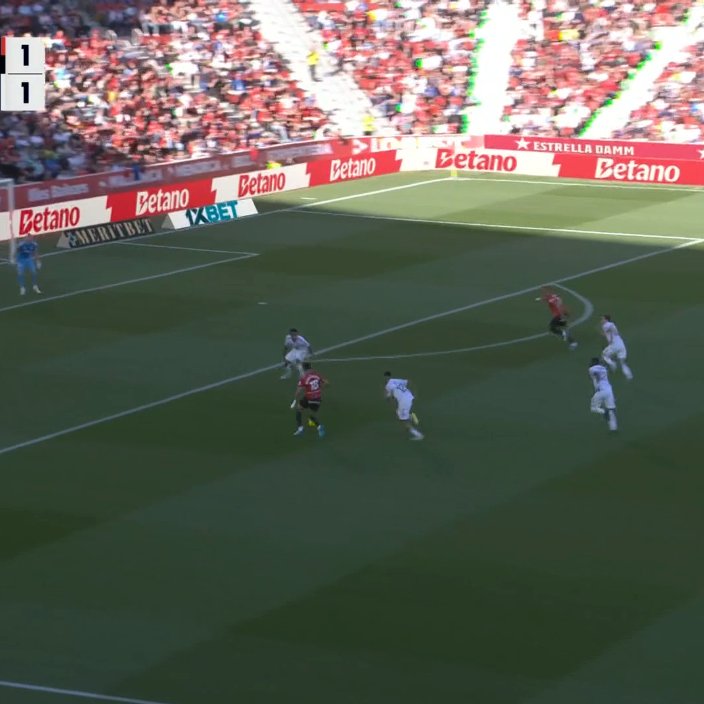 The Touchline | 𝐓 tweet media