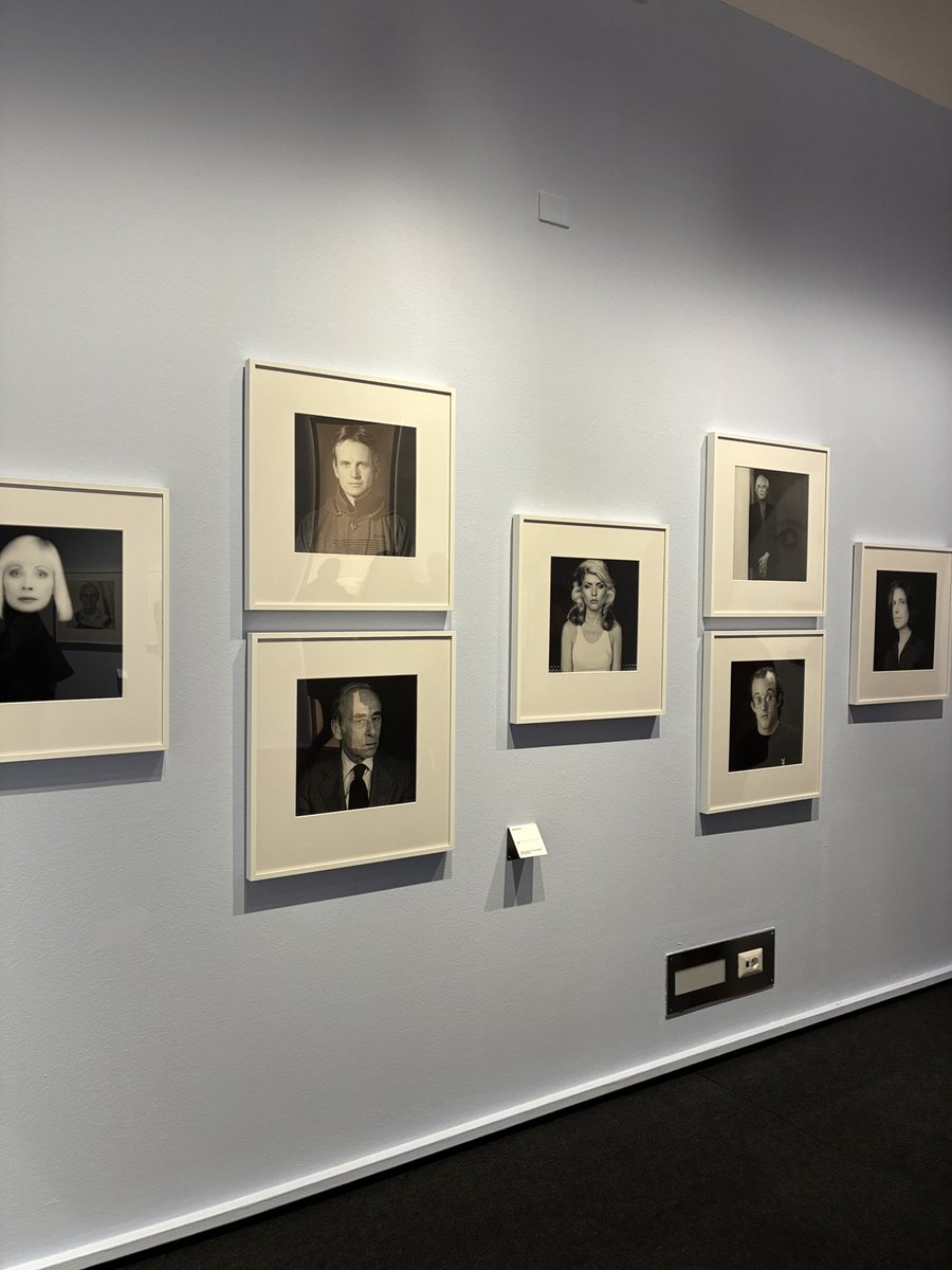 Mercedes tweet media