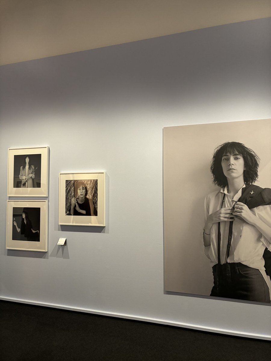 Mercedes tweet media