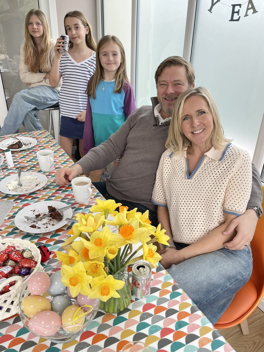 Clive Hart tweet media