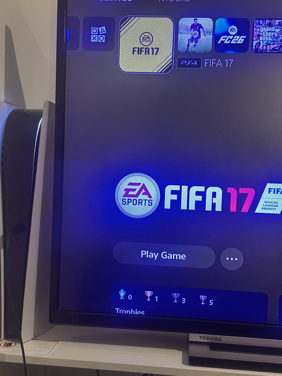 KnownAsKwon 🇻🇨 tweet media