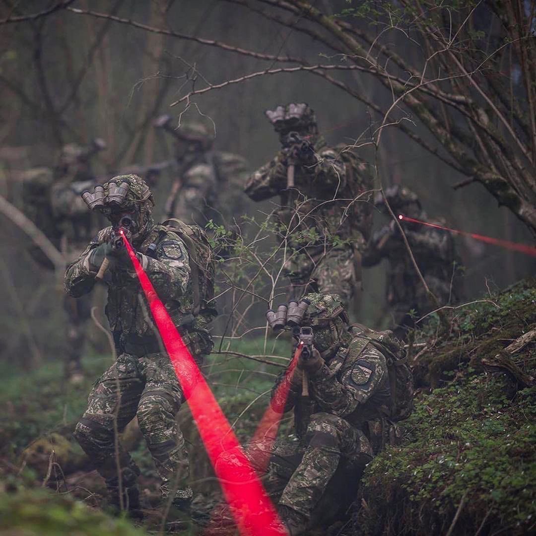 Malume Malusi tweet media