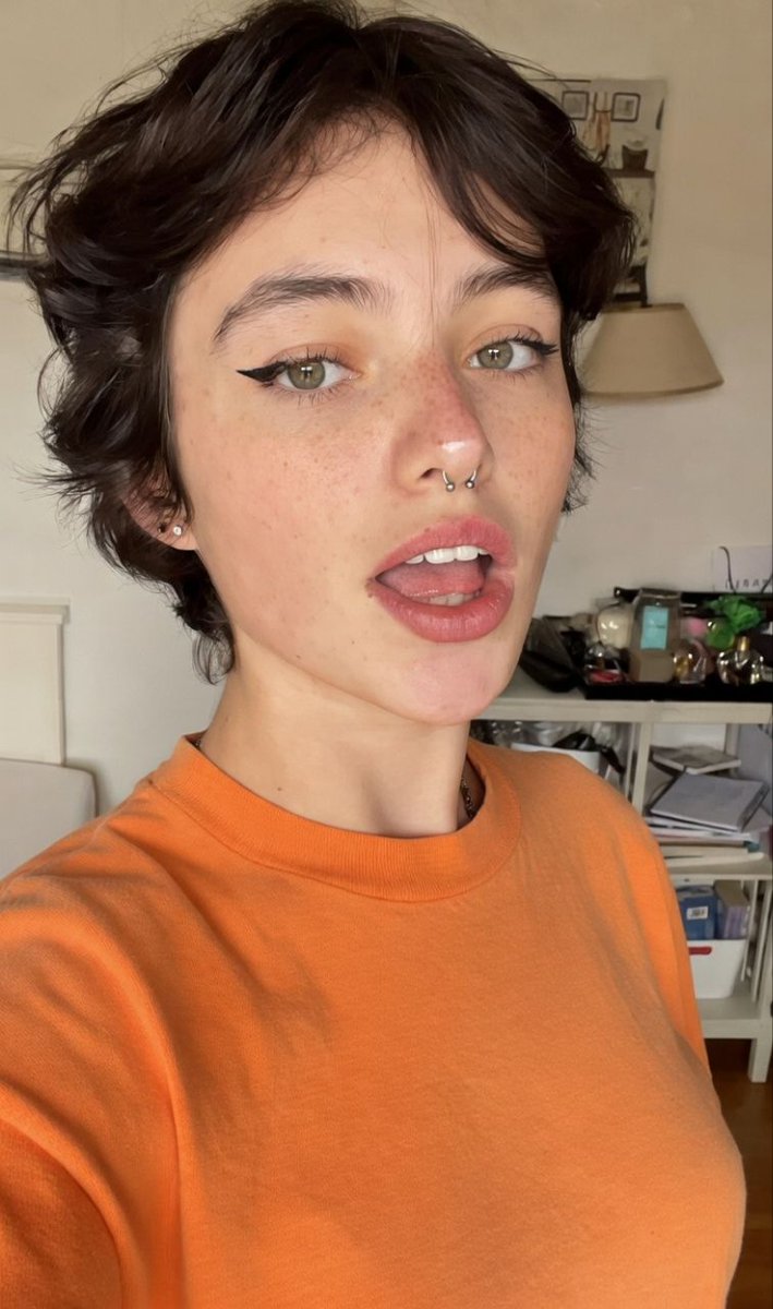 j😵‍💫 tweet media