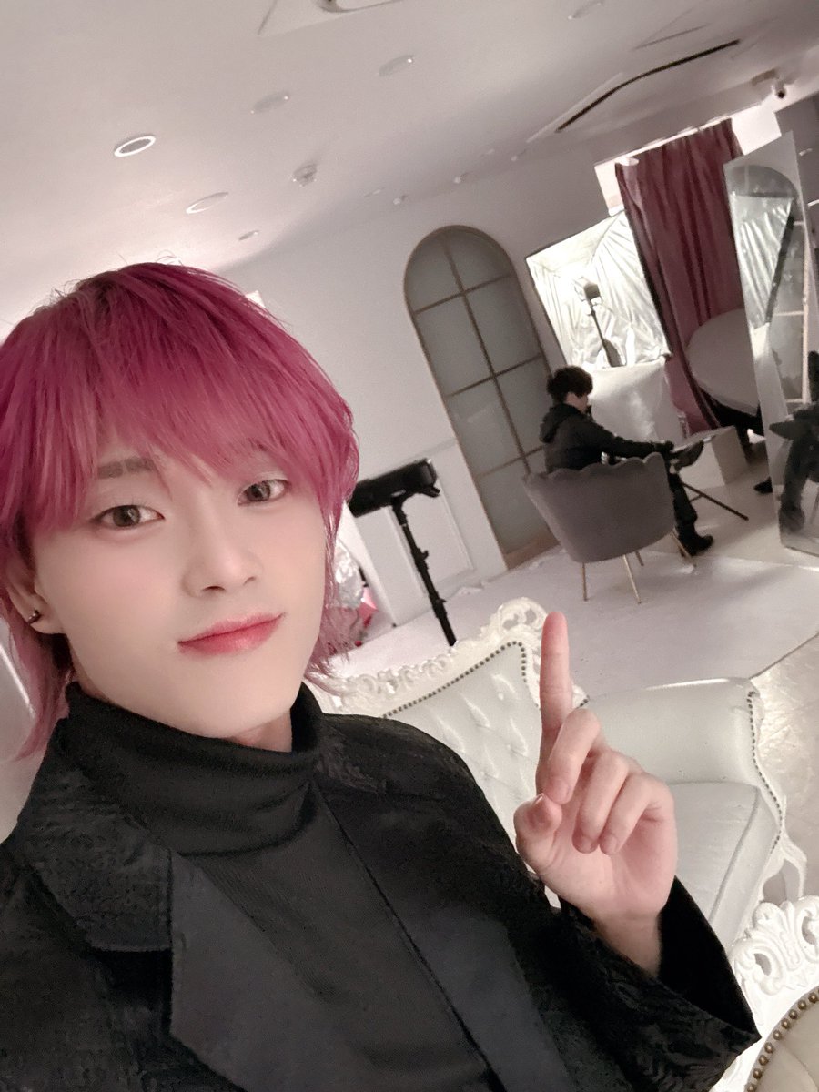 sou_kun0001's tweet photo. 移籍してパネル撮るとこで遊んできた笑 https://t.co/3yd7yOEGXn