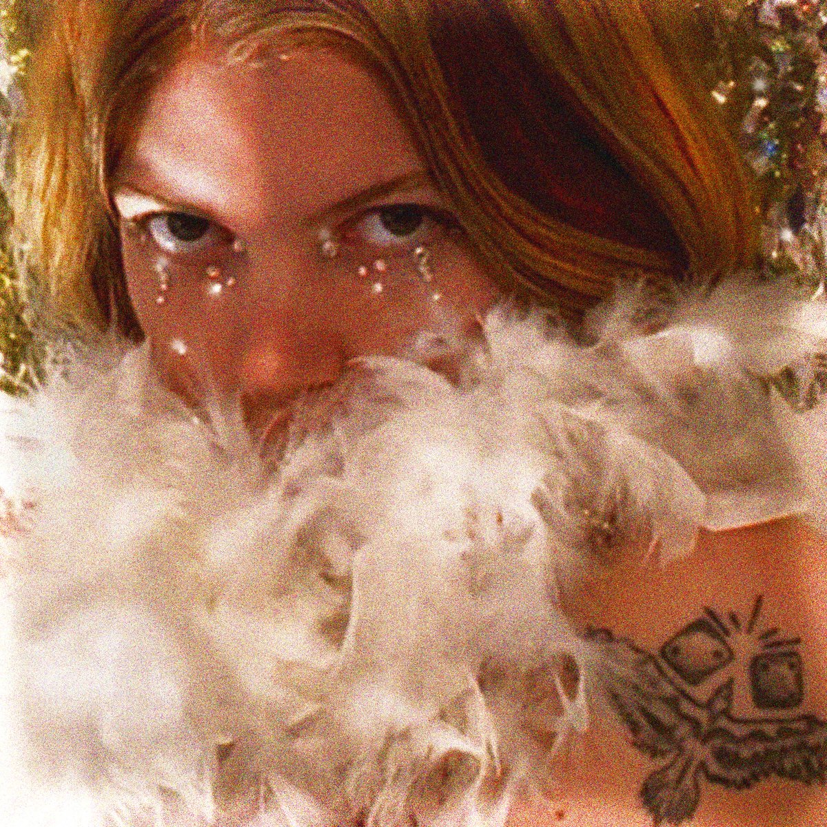 SavannahCMusic's tweet image. ✨⭐️🎥⭐️✨
Go pre-save my upcoming album ‘Greetings from a Southern Tinseltown’ ⭐️link in bio
Photos by me
#indieartists #visualartist #tinseltown #newindiealbum #oldhollywood