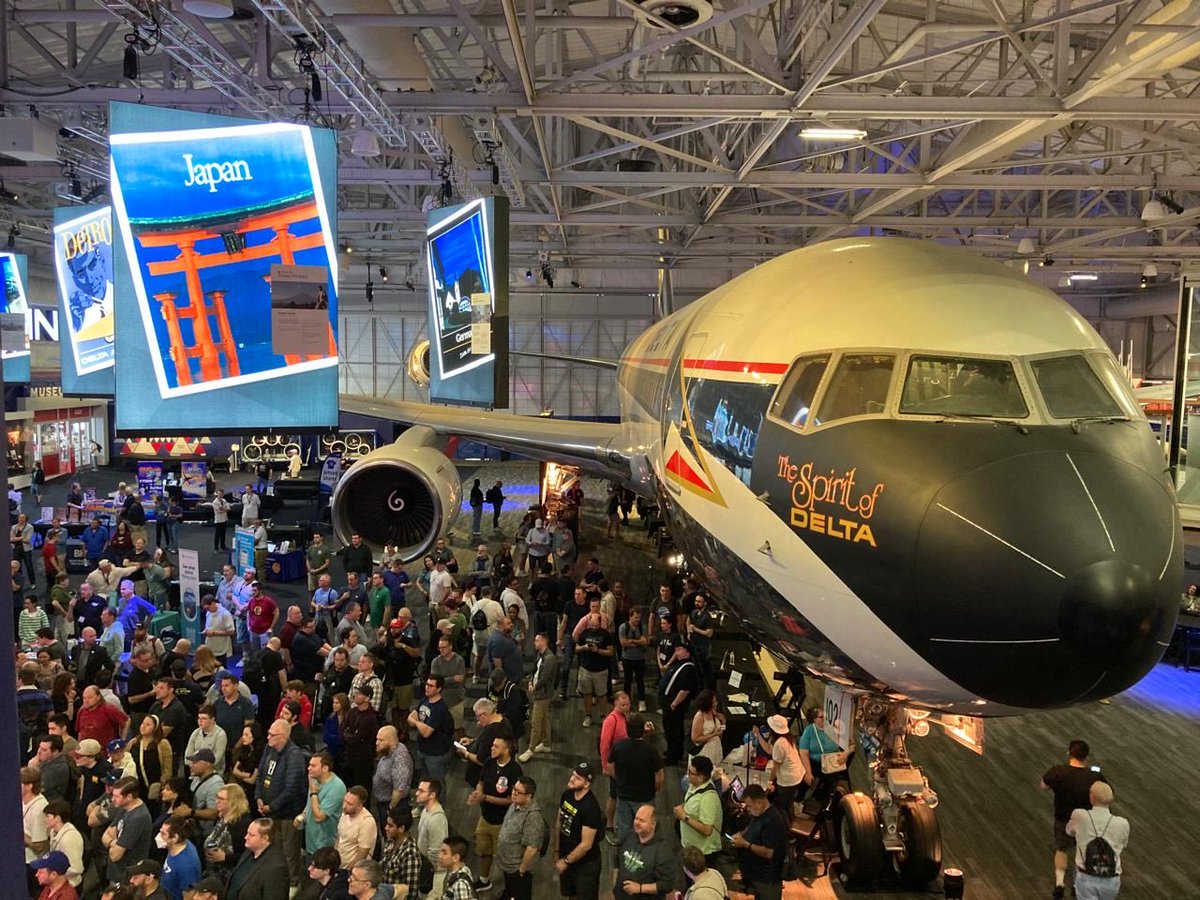 Quicket_app's tweet photo. SeatMaps at Av-Con, Atlanta 2026….meeting partners snd fans! https://t.co/0QvoEi6Dl4