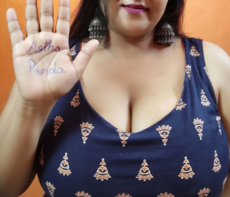 Kaise ho Sare Mbull
Aaj panditain bahut thak gayi he
isiliye sone jaa rahi hu
Sare Mbull ko odia panditain ki taraf se Ummaaahhhhhh