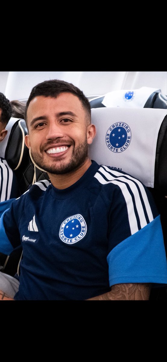 thai 𓃦 tweet media