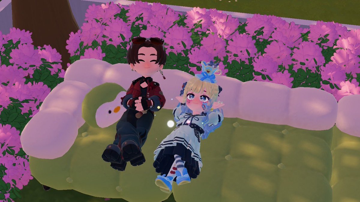 むちこ tweet media