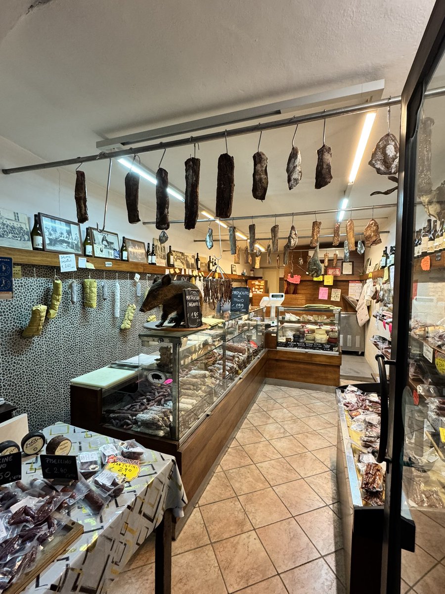 Vopice na gumě tweet media