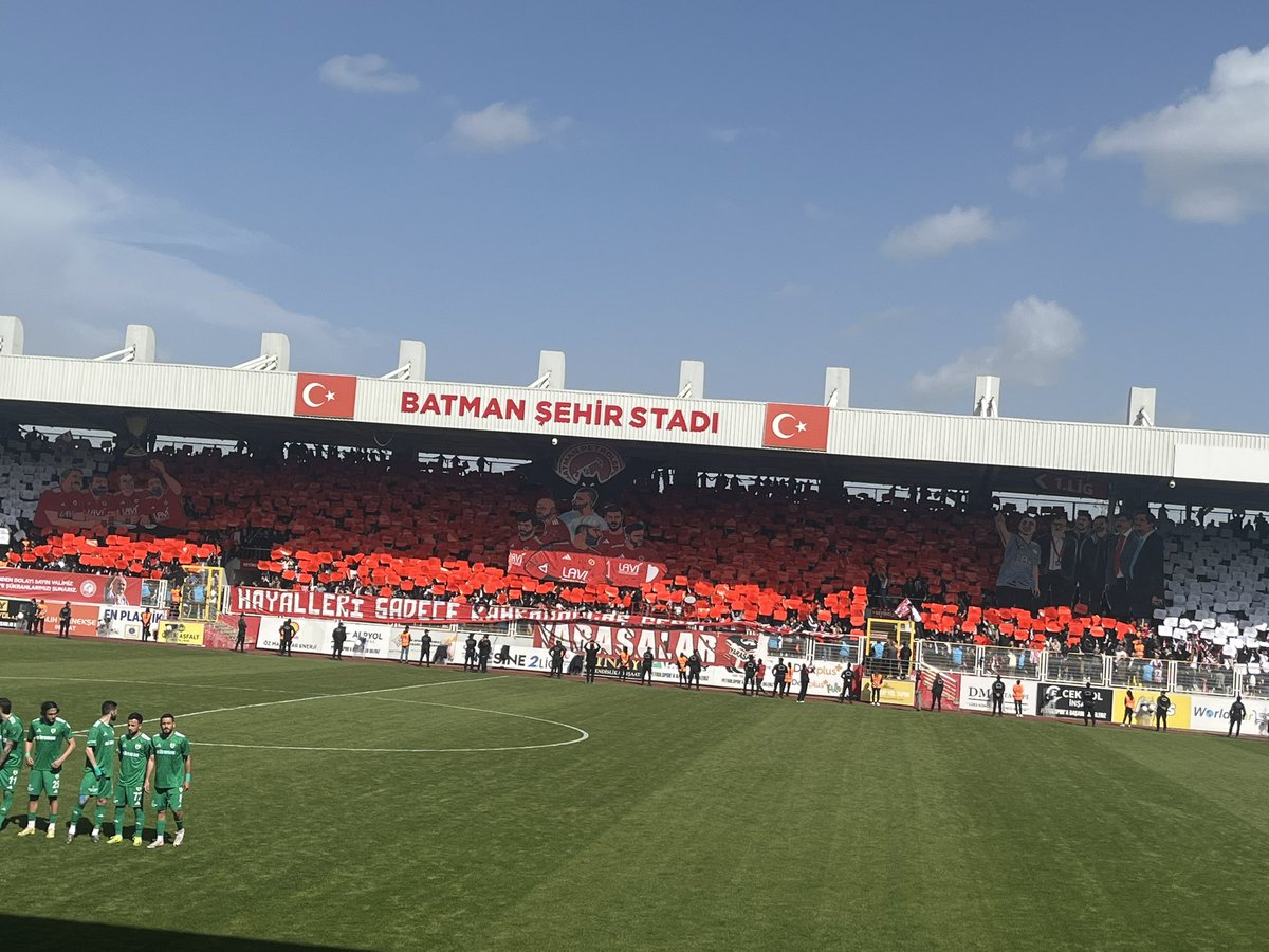 baweristan's tweet photo. Batman Petrolspor - Muğlaspor https://t.co/aWliZEAhnq
