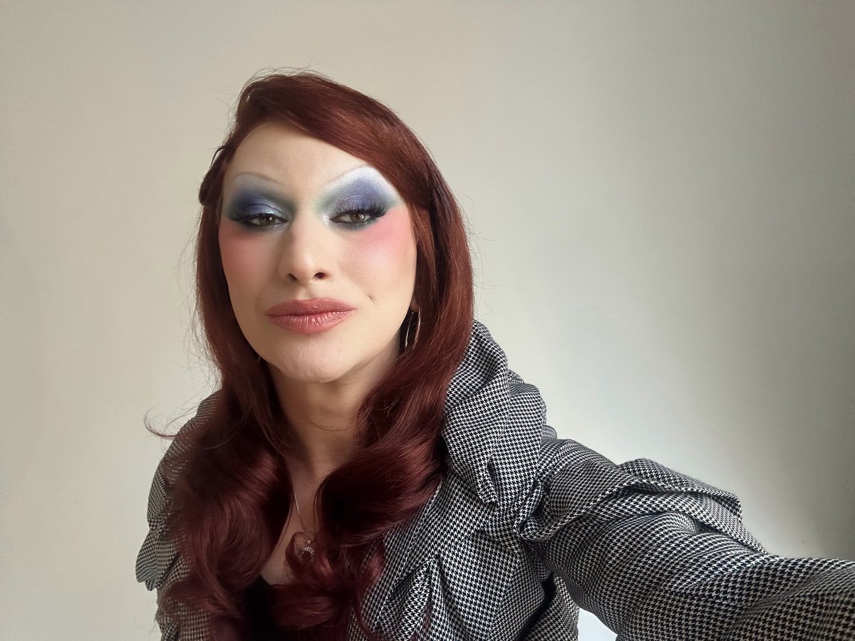 Jinkx Monsoon is Judy Garland tweet media