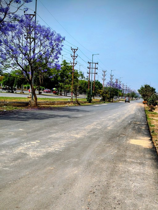 Noida_Updates tweet media