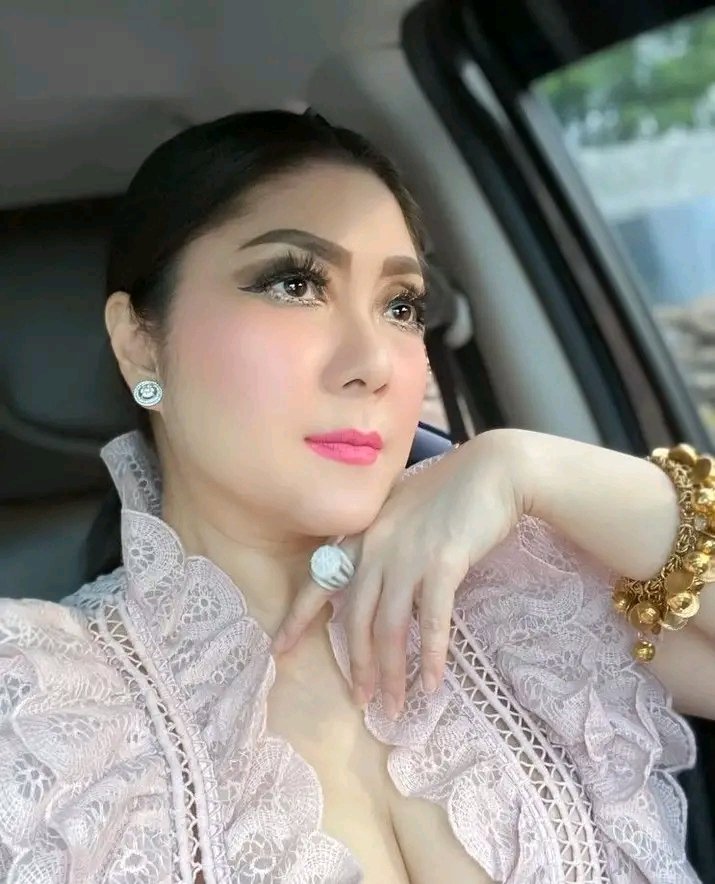 Vivi natalie tweet media