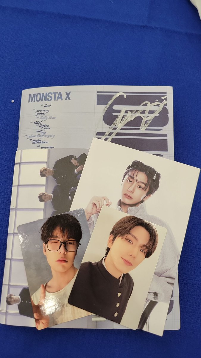 StaciaMinbebe tweet media