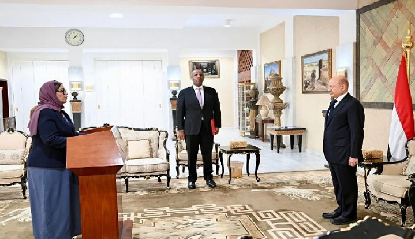 عكاظ _سياسة tweet media