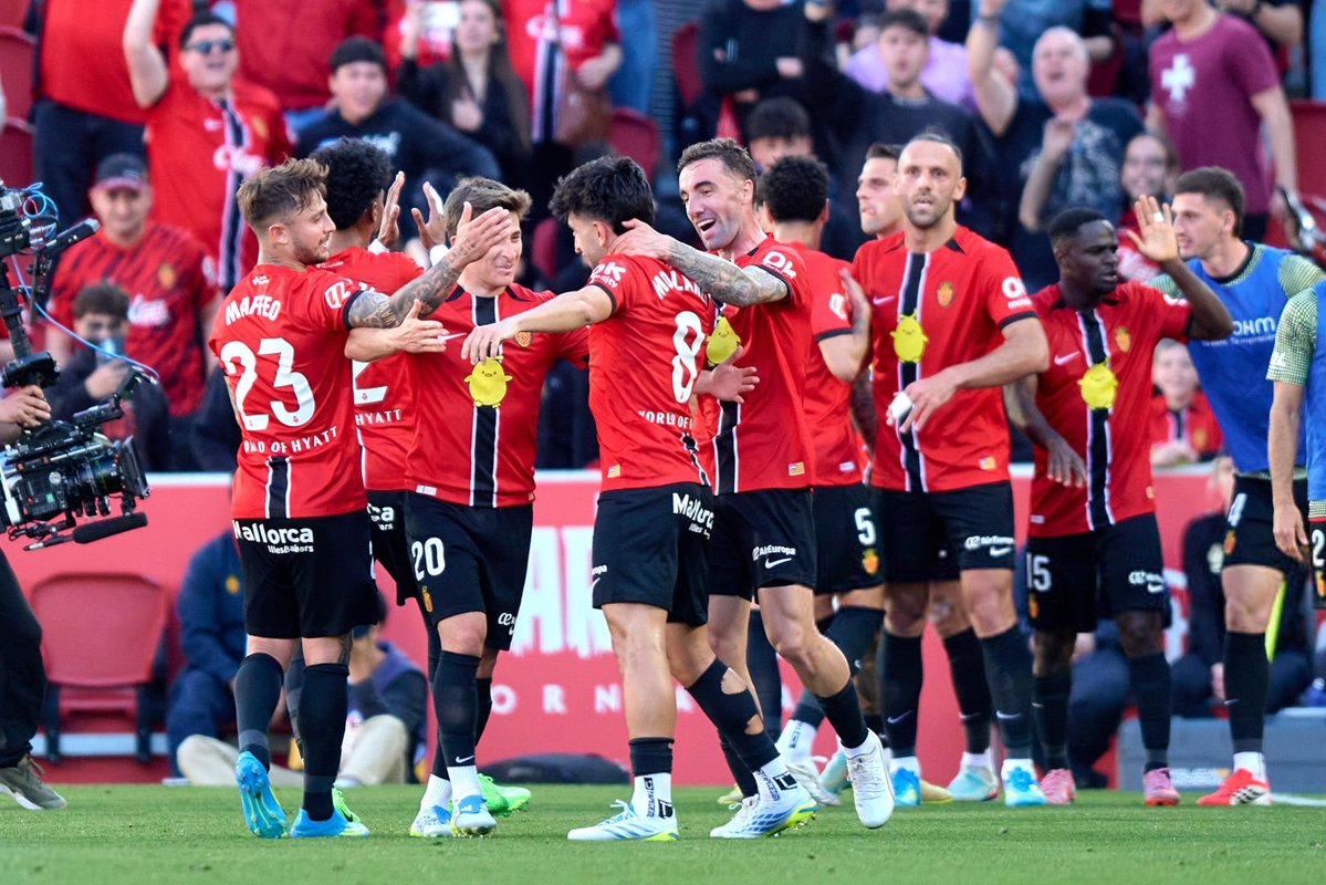 شبكة بايرن ميونخ tweet media