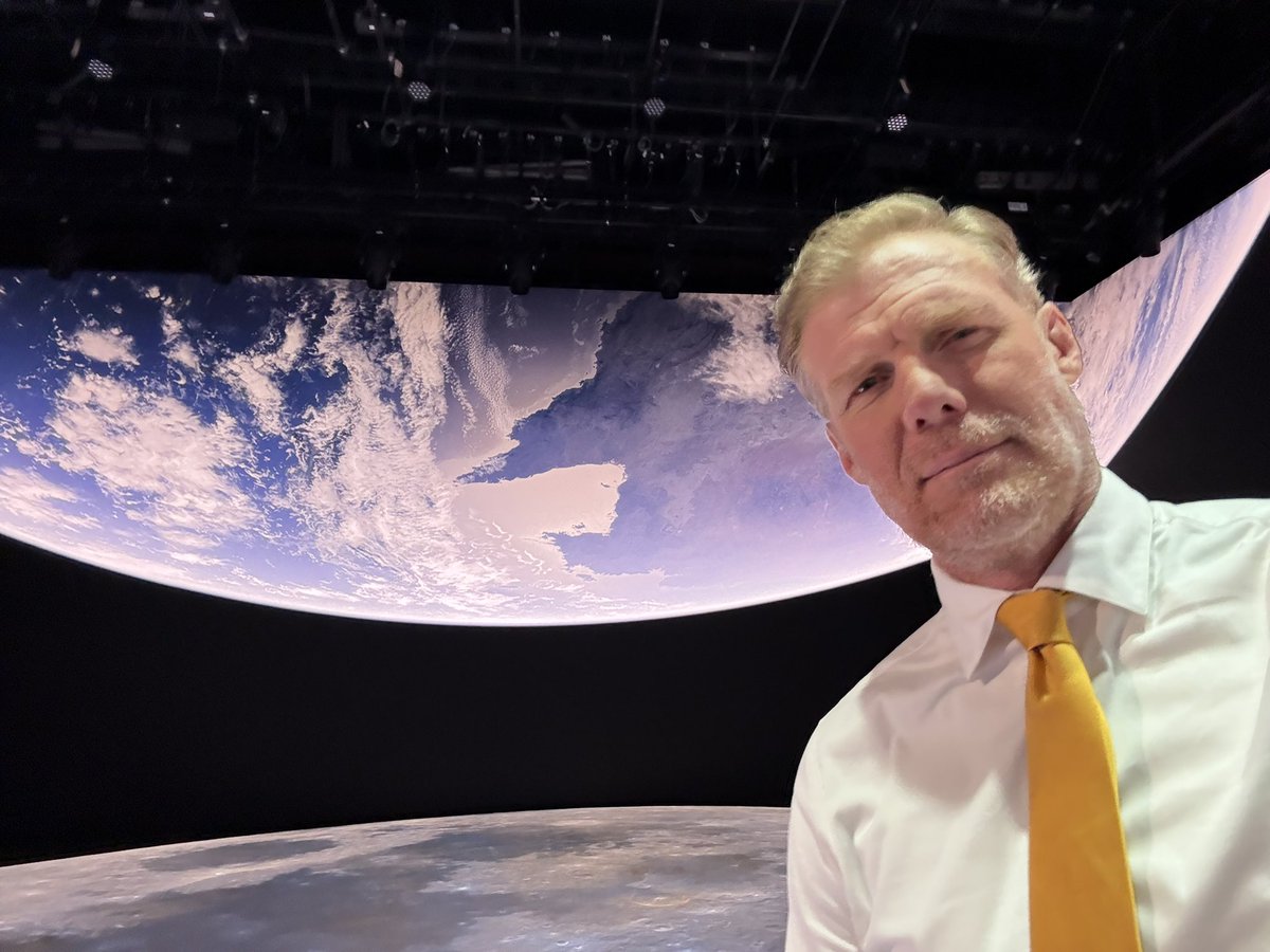 Alexi Lalas tweet media