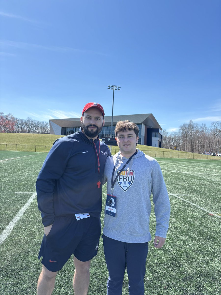 Graydenloeb89's tweet photo. Had an amazing time today @UConnFootball. The facilities were awesome and it was great to meet the staff. Thanks again @Coach_Kessel20 and @patcashmore.
@CoachKopcso @CoachLenson @KyleGilman8 https://t.co/ZG77VE8jRR