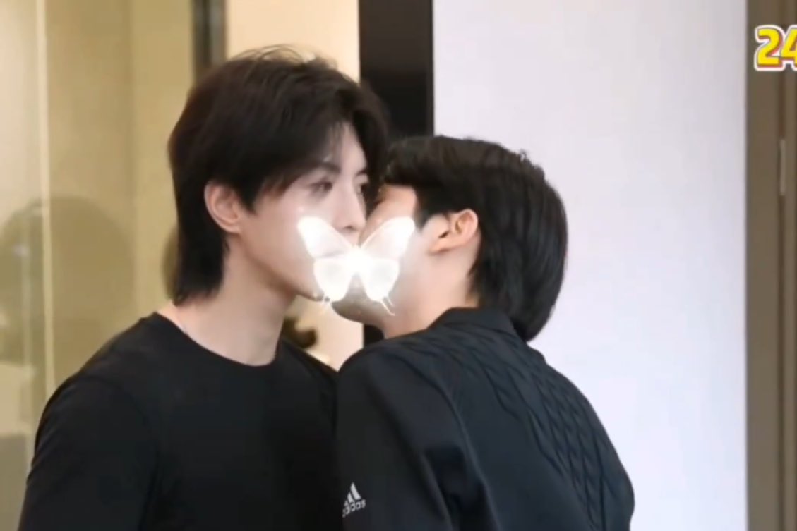 ★เบ้บบี้ ໒꒰ྀི ˶• ༝ •˶ ྀི১ ⭐️🧁💜 tweet media