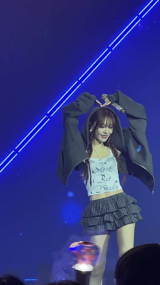 Suite 221 tweet media