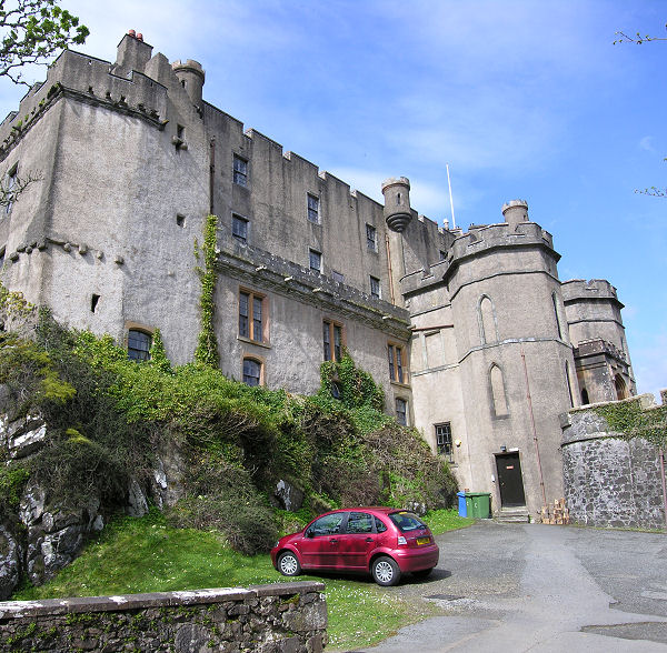 Undiscovered Scotland tweet media