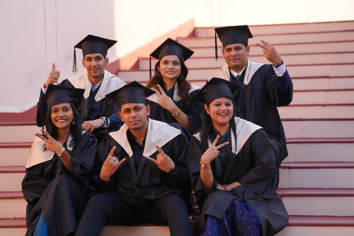 IIM_I's tweet image. Smiles, pride, and a whole lot of memories! Glimpses from the Graduation Ceremony of EMP MMS and BA (Foundations of Management).

Here’s to laughter, milestones and happy faces!

#IIMIndore #GraduationMoments #HappyFaces #MMS #BA @askhimanshurai