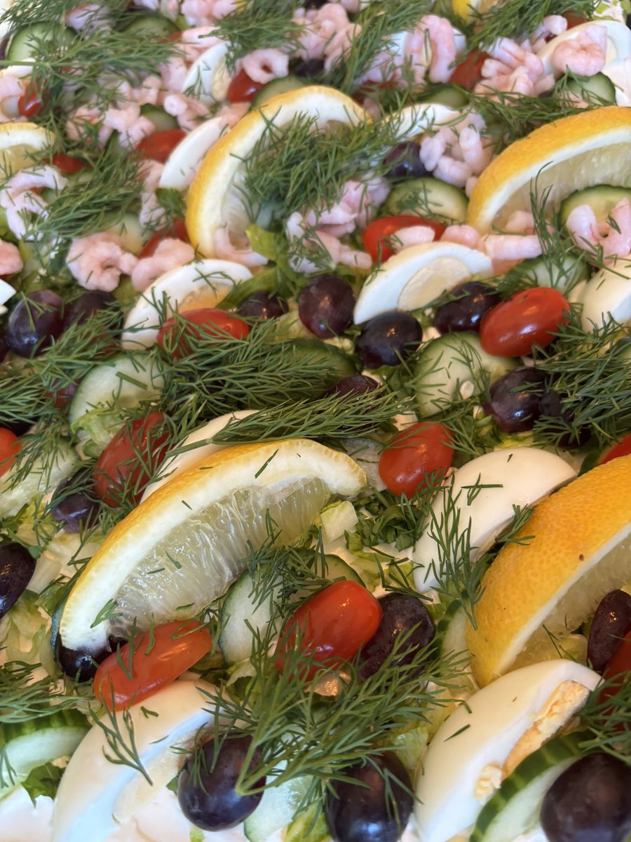 🌸 robin ᨐฅ tweet media