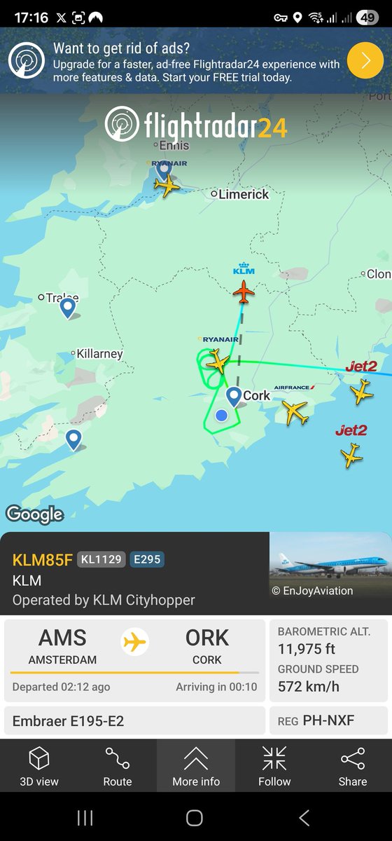 peoplesrepcork's tweet photo. @Shauns_Aviation Looks to be diverting to SNN https://t.co/QYPeR7gbk7