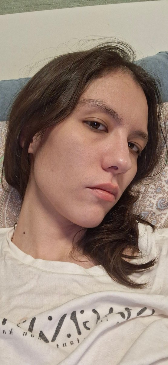 Blackfox7/ебано е ванигла tweet media