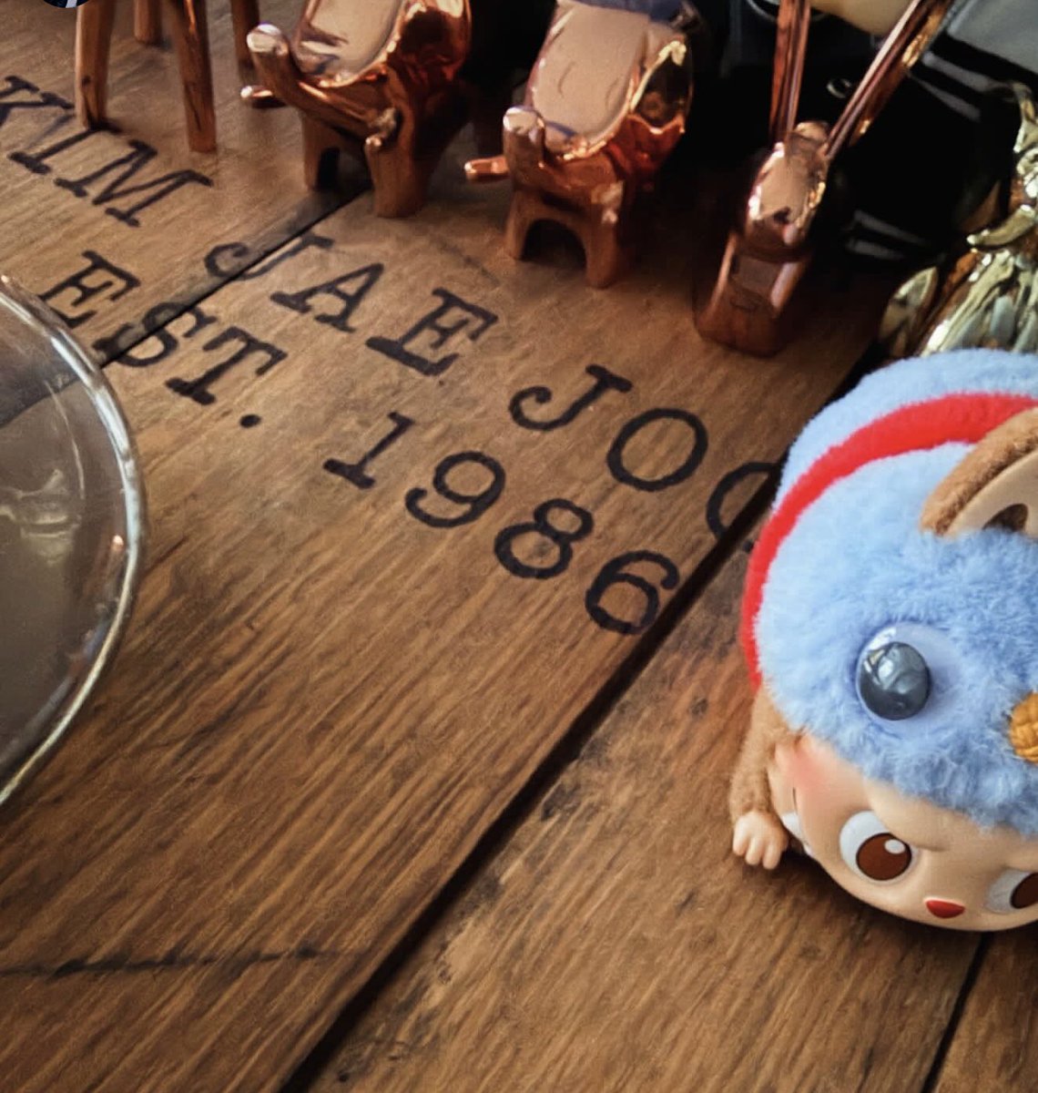 Universe77 tweet media