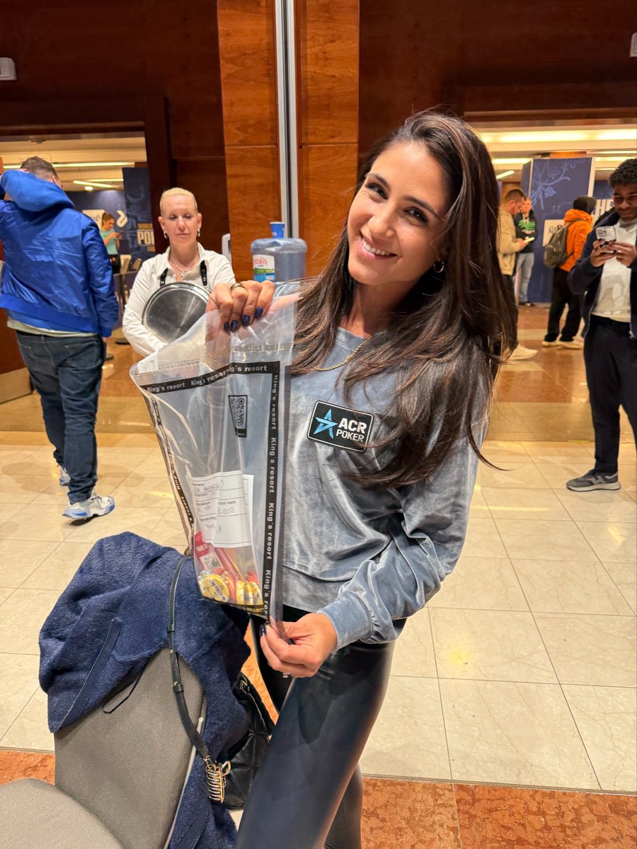 Ana Marquez tweet media