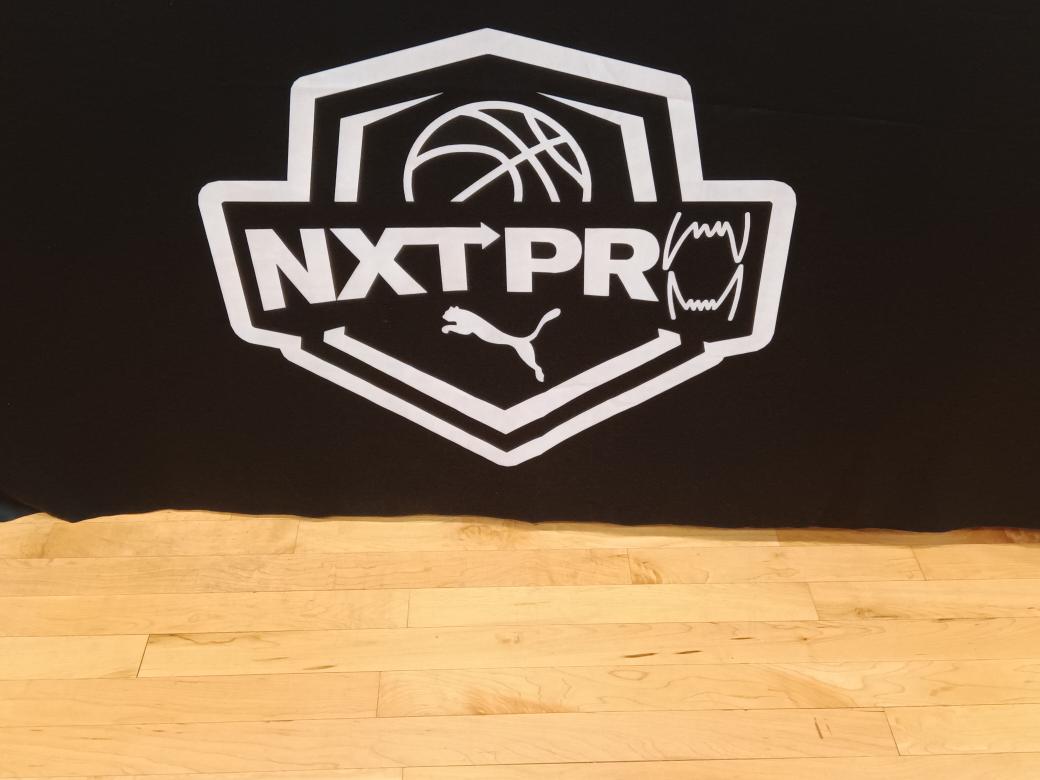 HesstonWBB's tweet photo. @PRO16G  great tournament this weekend in Wichita , lots of talent and good basketball this weekend!

#FutureLarks 🏀👀 https://t.co/S9UJO3V3LA