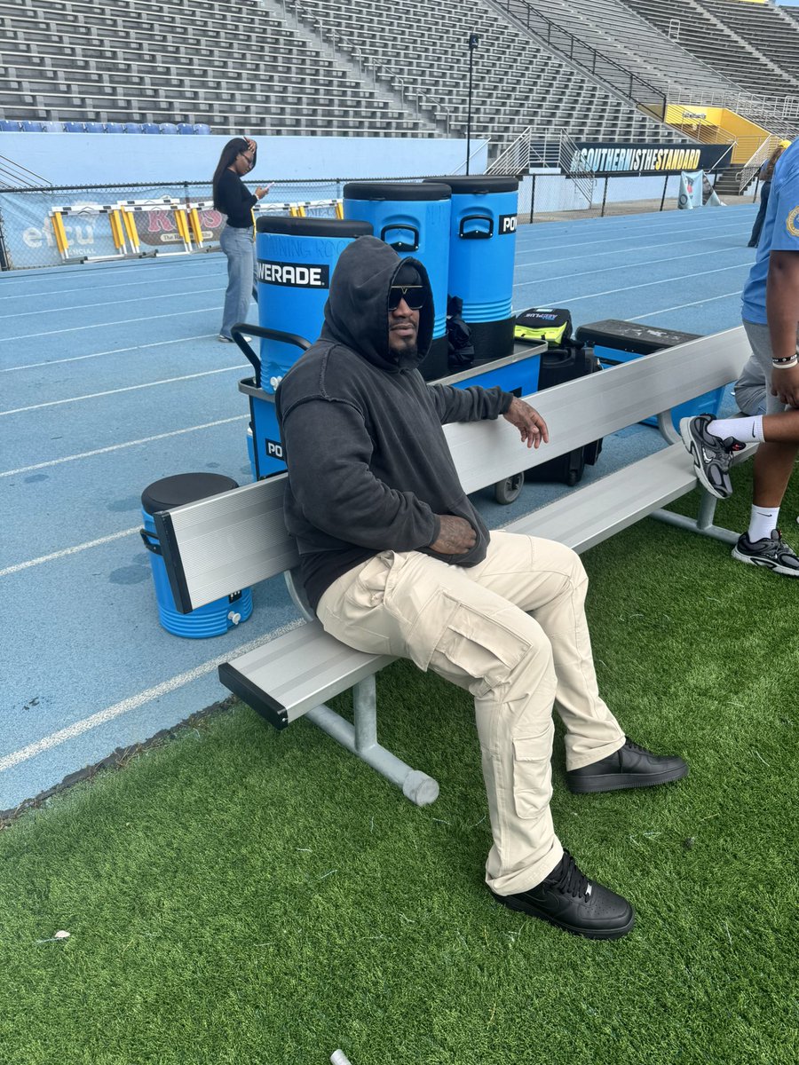 Brendon Fairbairn tweet media