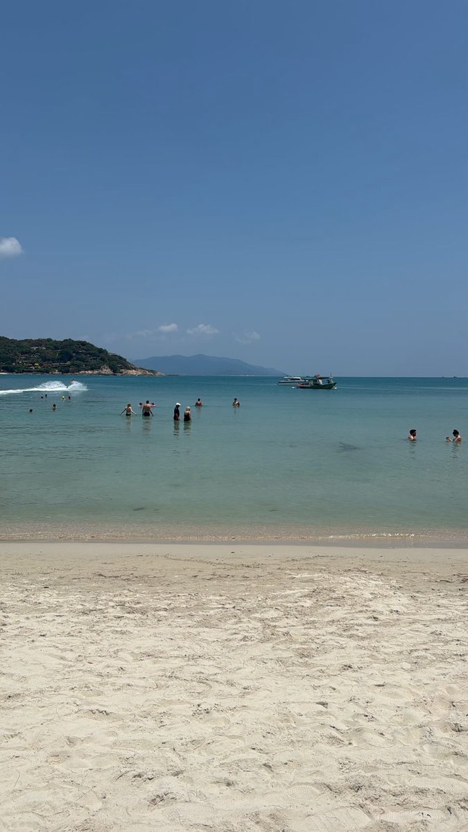 Leon S Kennedy tweet media