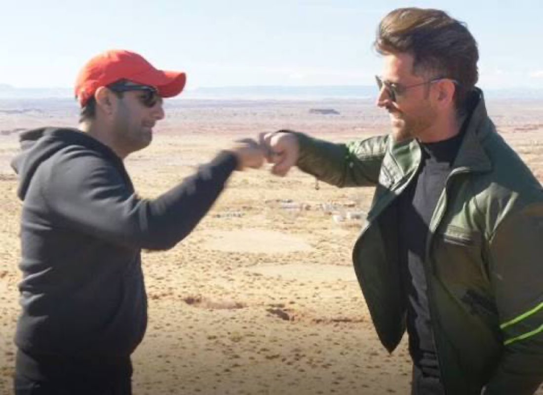 seeuatthemovie's tweet photo. Feels bad for hrithik hyped Sid Anand who left him for shah rukh khan

Replaced by Yash as Ravana after producers saw Vikram Vedha

Spy Universe is dead after War 2 &amp; Aditya Dhar

No producer is willing to give 300 cr for Krrish 4

Now chronically online commenting liking posts https://t.co/mMwPZGHW4L