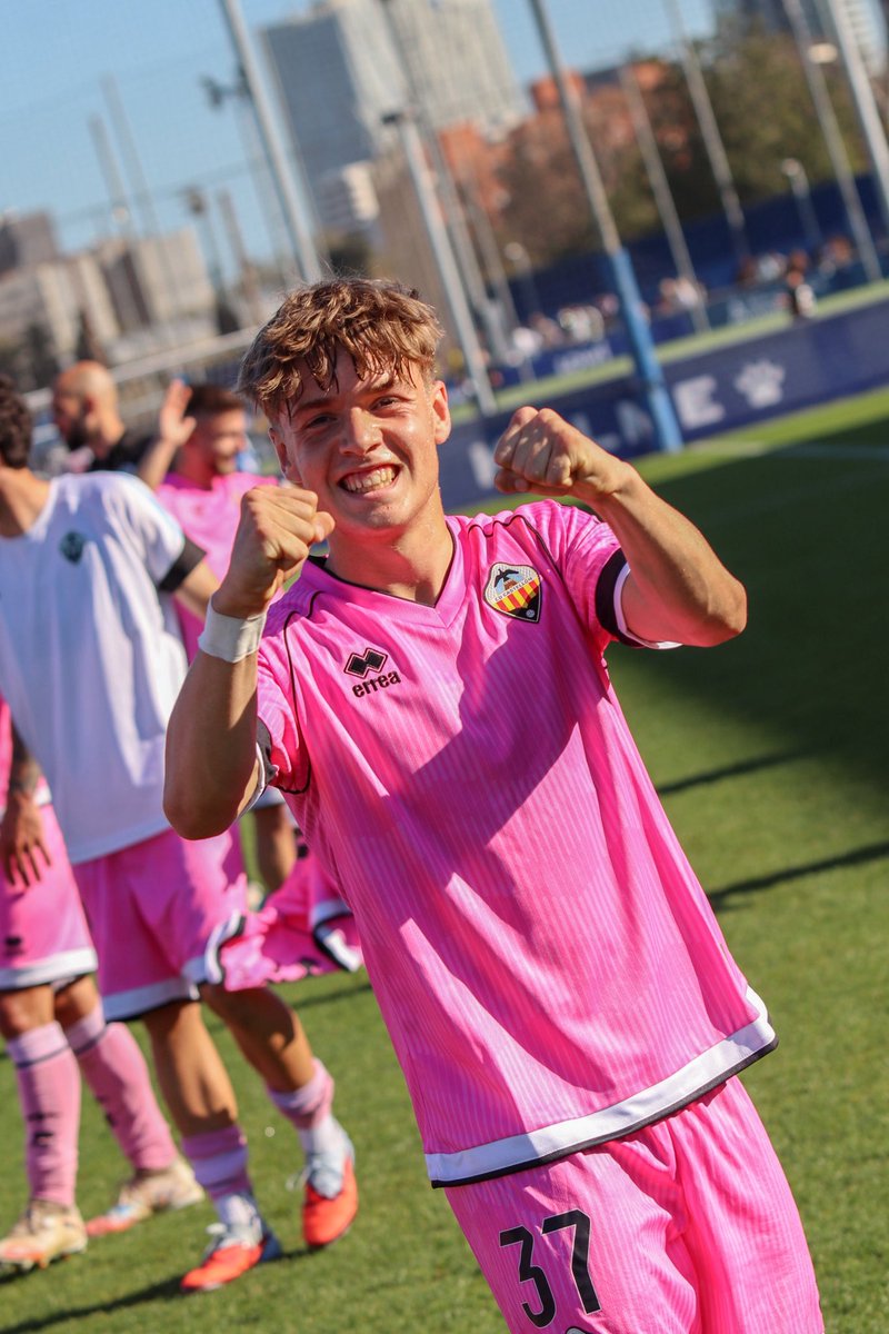 CD Castellón Academy tweet media