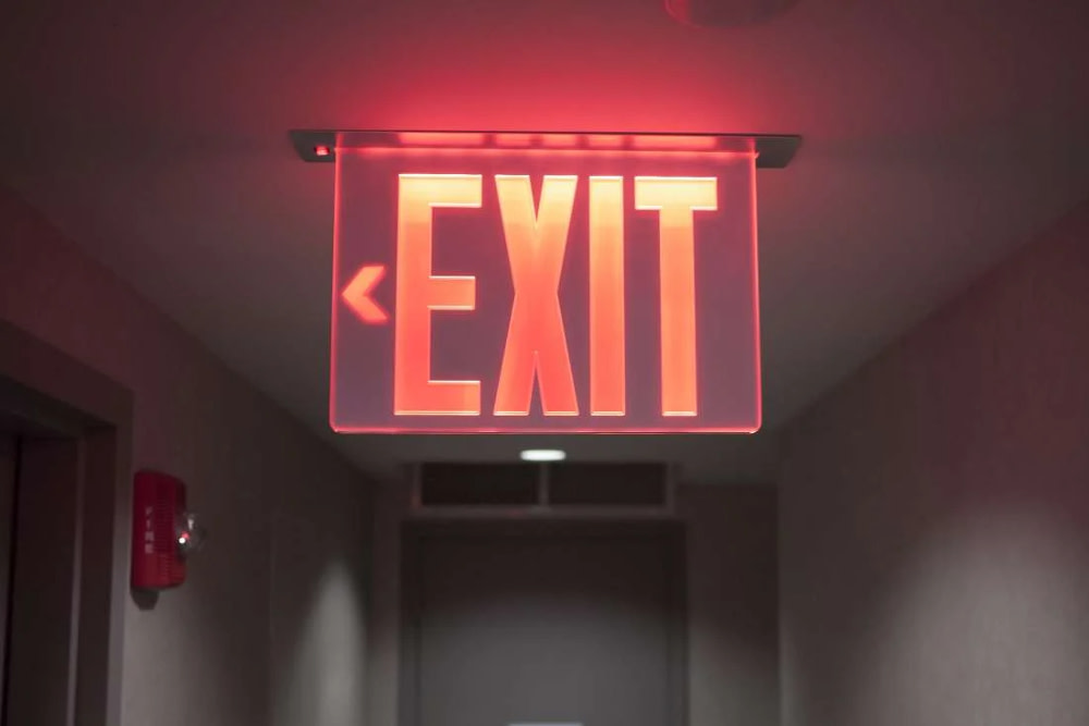 gotasfire's tweet image. The Importance of Emergency Lighting in Commercial Buildings…
VIEW TIPS... tasfire.com/the-importance…
#lighting #emergencylighting #securitylighting #safety #securitysystems #weston
#florida #southflorida #fortlauderdale