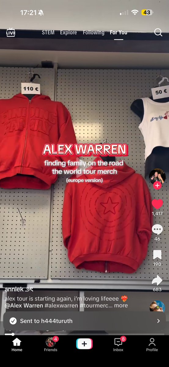 JJ ♱✩ tweet media