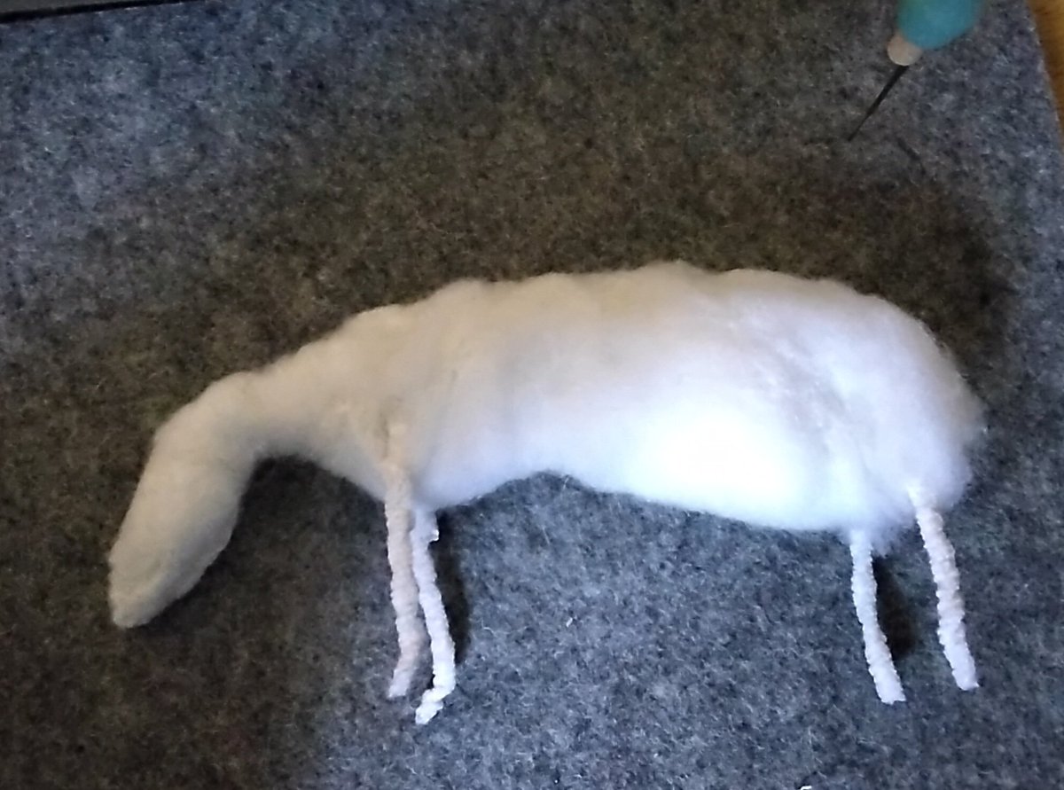 Artulove's tweet photo. Hi my #ArtyFamily Thought I would share my progress on my #handmade needlefelted polar bear . Adding wodding to his body and head.  #Saturday https://t.co/QDlhyYlGvW